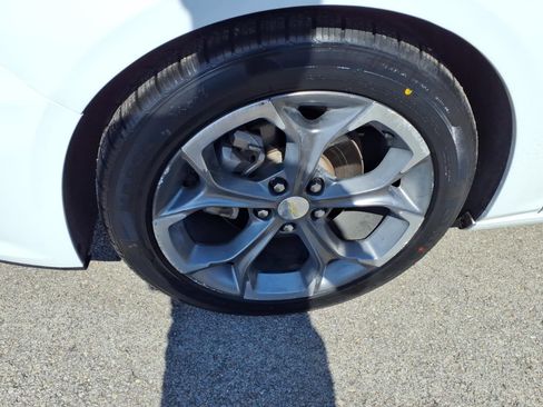 Used 2020 Chevrolet Malibu LT image 5