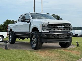 Used 2025 Ford F250 King Ranch AWD/4WD video 1