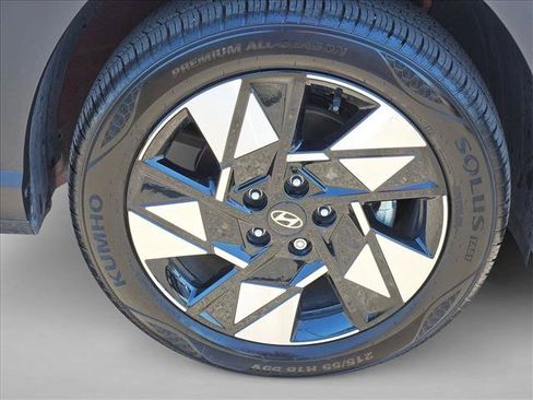 Used 2025 Hyundai Kona SEL FWD image 27