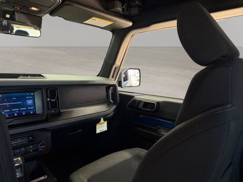 Used 2022 Ford Bronco 2-Door AWD/4WD image 26