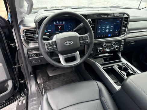 Used 2024 Ford F250 Lariat w/ Lariat Ultimate Package image 6