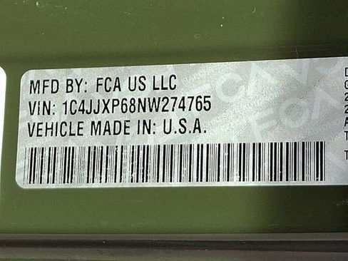 Used 2022 Jeep Wrangler Unlimited Sahara w/ Cold Weather Group image 30