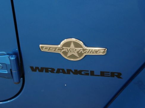 Used 2015 Jeep Wrangler Sport AWD/4WD image 12