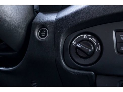 Used 2024 Nissan Frontier SV w/ SV Convenience Package AWD/4WD image 25