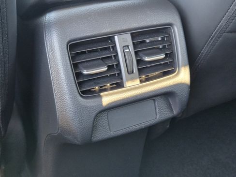 Certified 2025 Acura ADX Base image 40