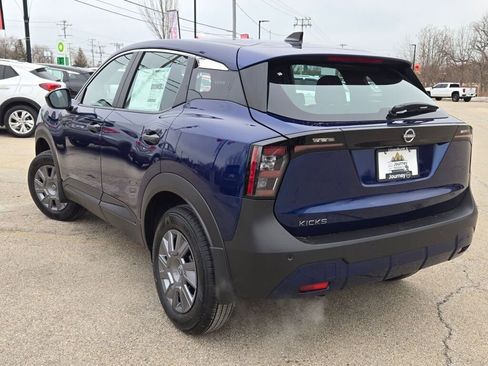 New 2026 Nissan Kicks S image 11