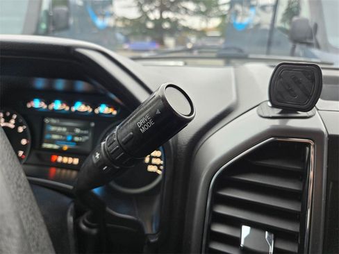 Used 2018 Ford F150 XLT w/ Trailer Tow Package image 20