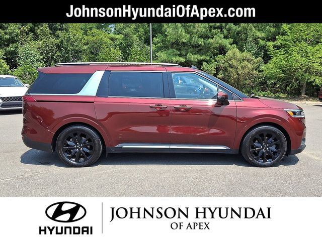 Used 2022 Kia Carnival SX Prestige FWD image 30