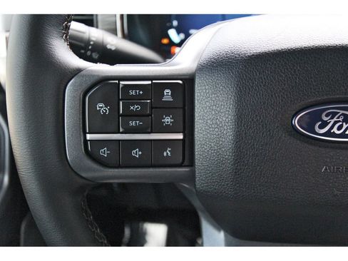 Used 2025 Ford F150 Lariat w/ Equipment Group 501A Mid AWD/4WD image 20