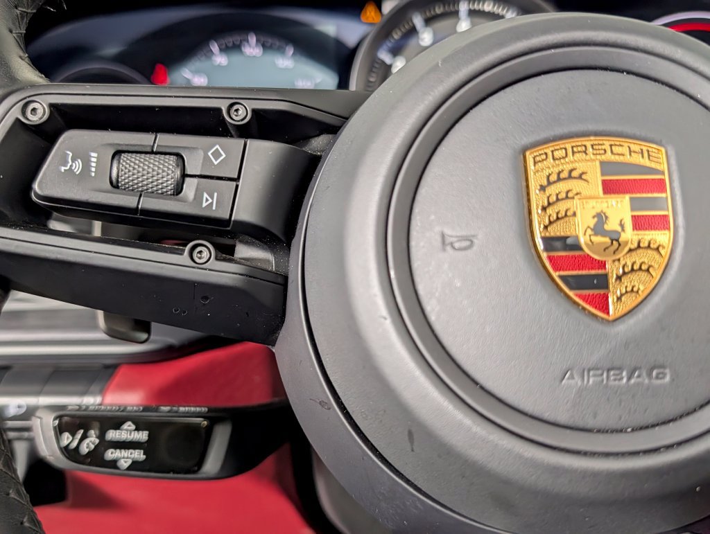 Certified 2022 Porsche 911 Targa 4 GTS AWD/4WD image 36