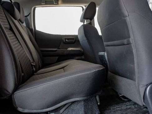 Used 2023 Toyota Tacoma SR5 w/ Trail Edition image 34