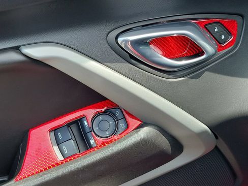 Used 2017 Chevrolet Camaro SS RWD image 26