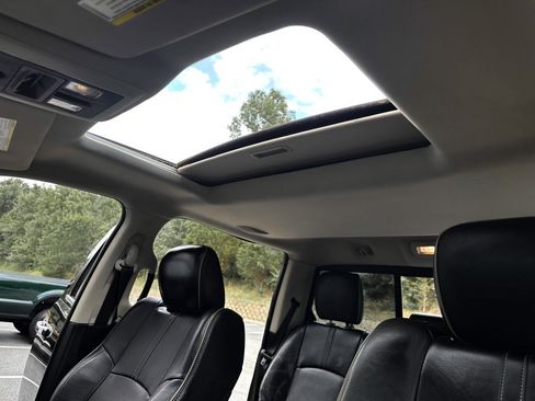 Used 2014 RAM 1500 Limited AWD/4WD image 21