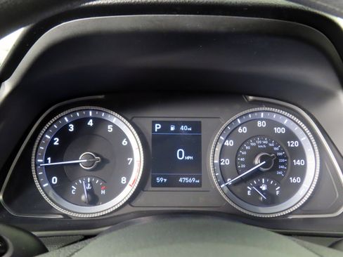 Used 2022 Hyundai Sonata SE w/ Preferred Accessory Package image 26