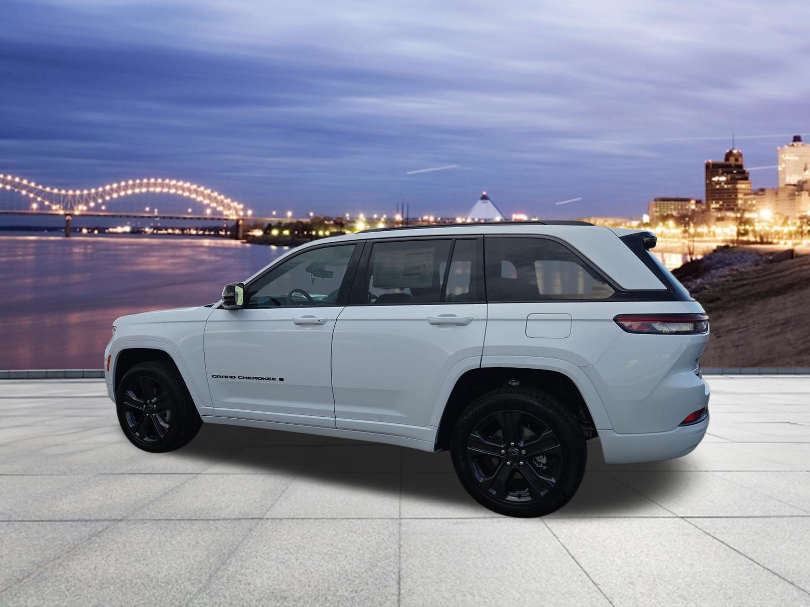 New 2027 Jeep Grand Cherokee Limited AWD/4WD image 3