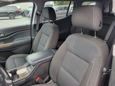 Used 2020 GMC Acadia SLE w/ Driver Convenience Package image 8