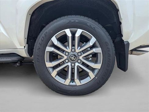 New 2026 Toyota 4Runner Limited AWD/4WD image 10
