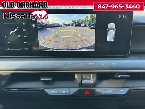 Used 2024 Kia EV9 Light Long Range RWD image 18