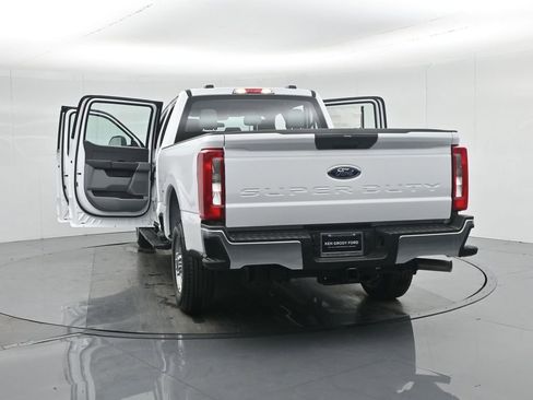 New 2026 Ford F250 XL w/ XL Chrome Package image 18
