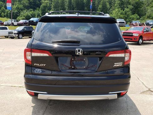 Used 2019 Honda Pilot Touring image 4