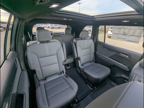 New 2026 GMC Acadia AT4 w/ Super Cruise Package image 15