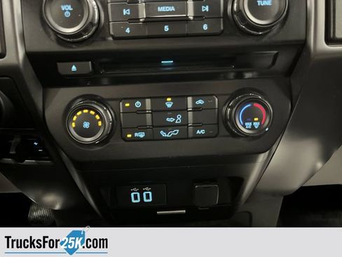 Used 2017 Ford F150 XLT w/ Equipment Group 301A Mid image 17