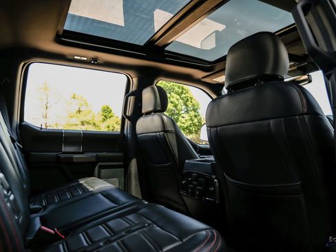 Used 2018 Ford F150 Lariat w/ Equipment Group 502A Luxury image 86