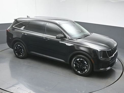 Used 2025 Kia Sorento S w/ Panoramic Sunroof Package FWD image 43