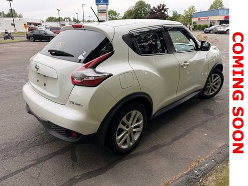 Used 2015 Nissan Juke SV AWD/4WD image 10