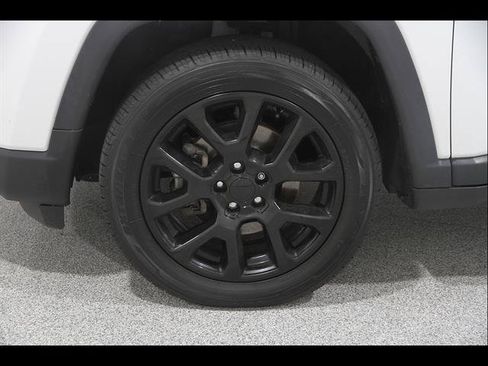 Used 2022 Jeep Compass Latitude AWD/4WD image 22