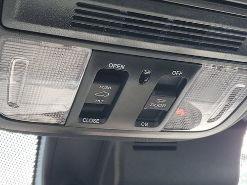 Used 2024 Honda Passport EX-L image 37