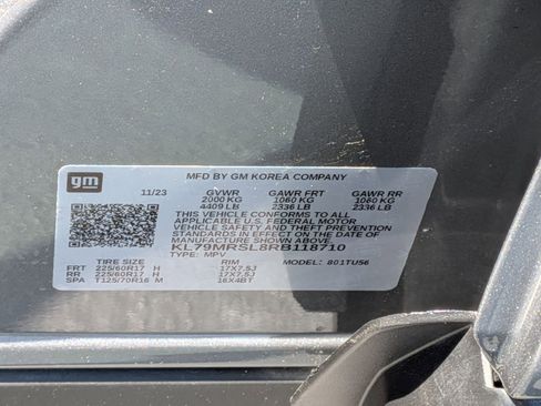 Used 2024 Chevrolet TrailBlazer LT AWD/4WD image 37