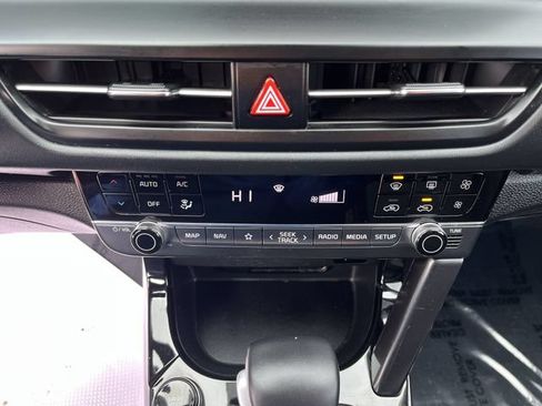 Used 2024 Kia Seltos SX AWD/4WD image 19