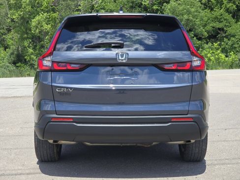 Used 2023 Honda CR-V EX image 16