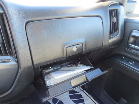 Used 2016 GMC Sierra 3500 4x4 Crew Cab w/ Sierra Convenience Package image 22