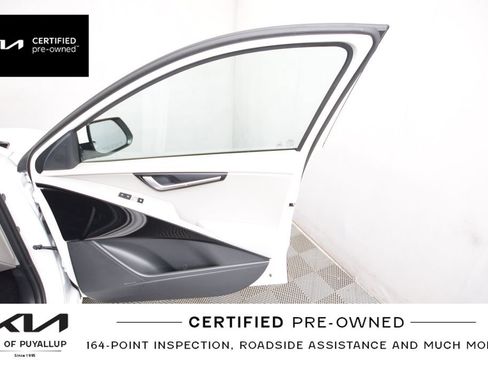 Certified 2023 Kia Niro Wave w/ Wave Preserve Package image 16