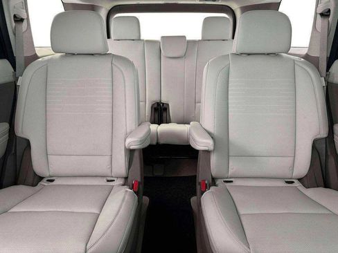New 2026 Hyundai Palisade Limited AWD/4WD image 16