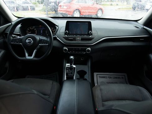 Used 2020 Nissan Maxima 3.5 S w/ Floor Mat Group FWD image 18