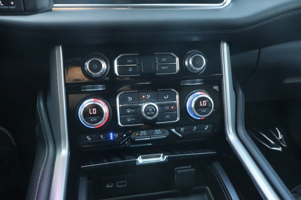 Used 2022 GMC Yukon Denali AWD/4WD image 30