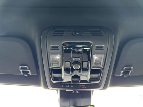 New 2026 GMC Yukon XL Denali image 27