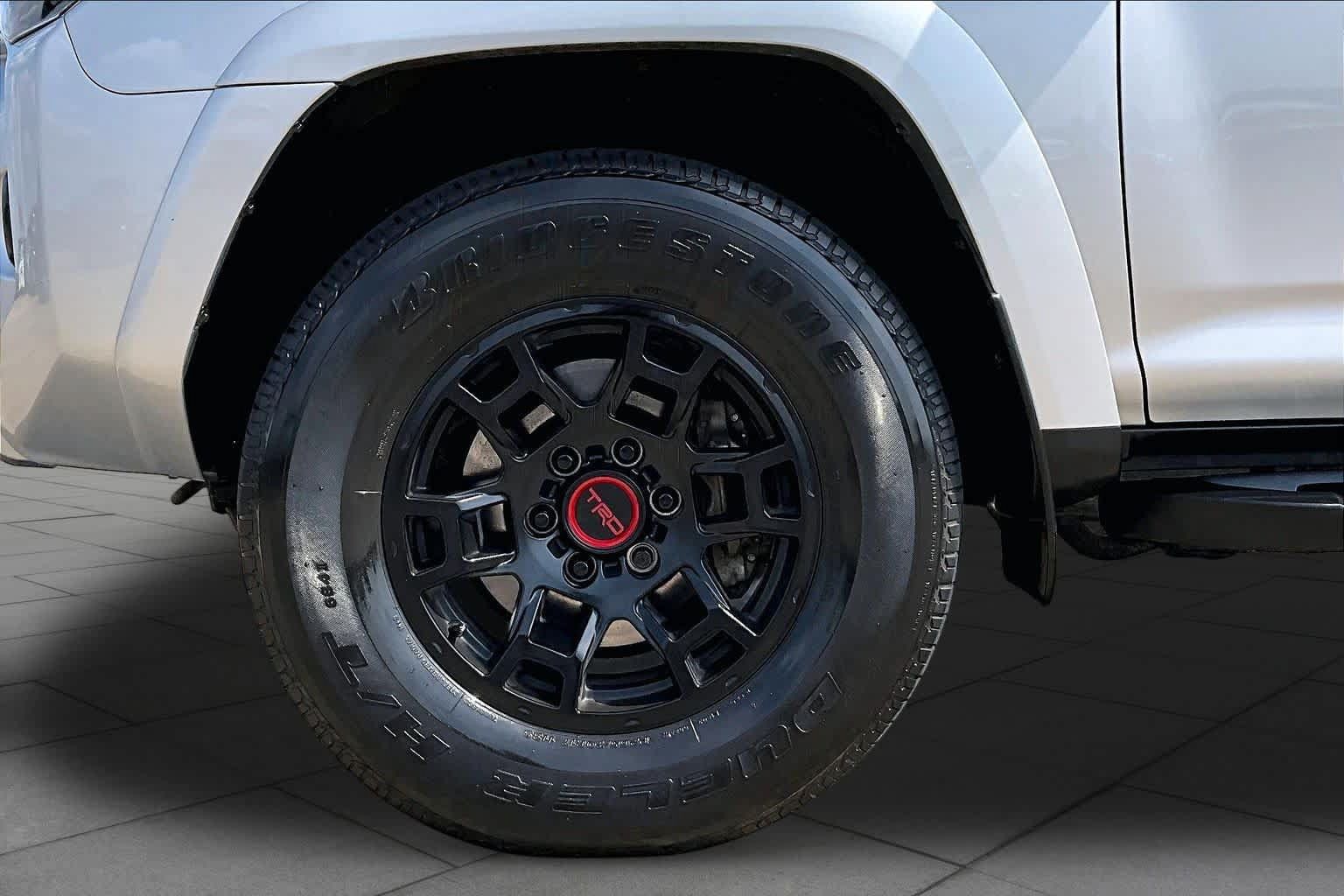 Used 2022 Toyota 4Runner TRD Off-Road Premium w/ TRD Black Wheel Package (TMS) AWD/4WD image 10