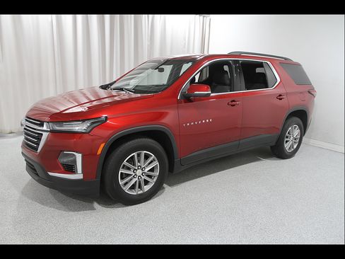 Certified 2023 Chevrolet Traverse LT AWD/4WD image 3