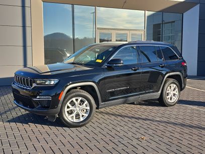 Used 2023 Jeep Grand Cherokee Limited w/ Luxury Tech Group II