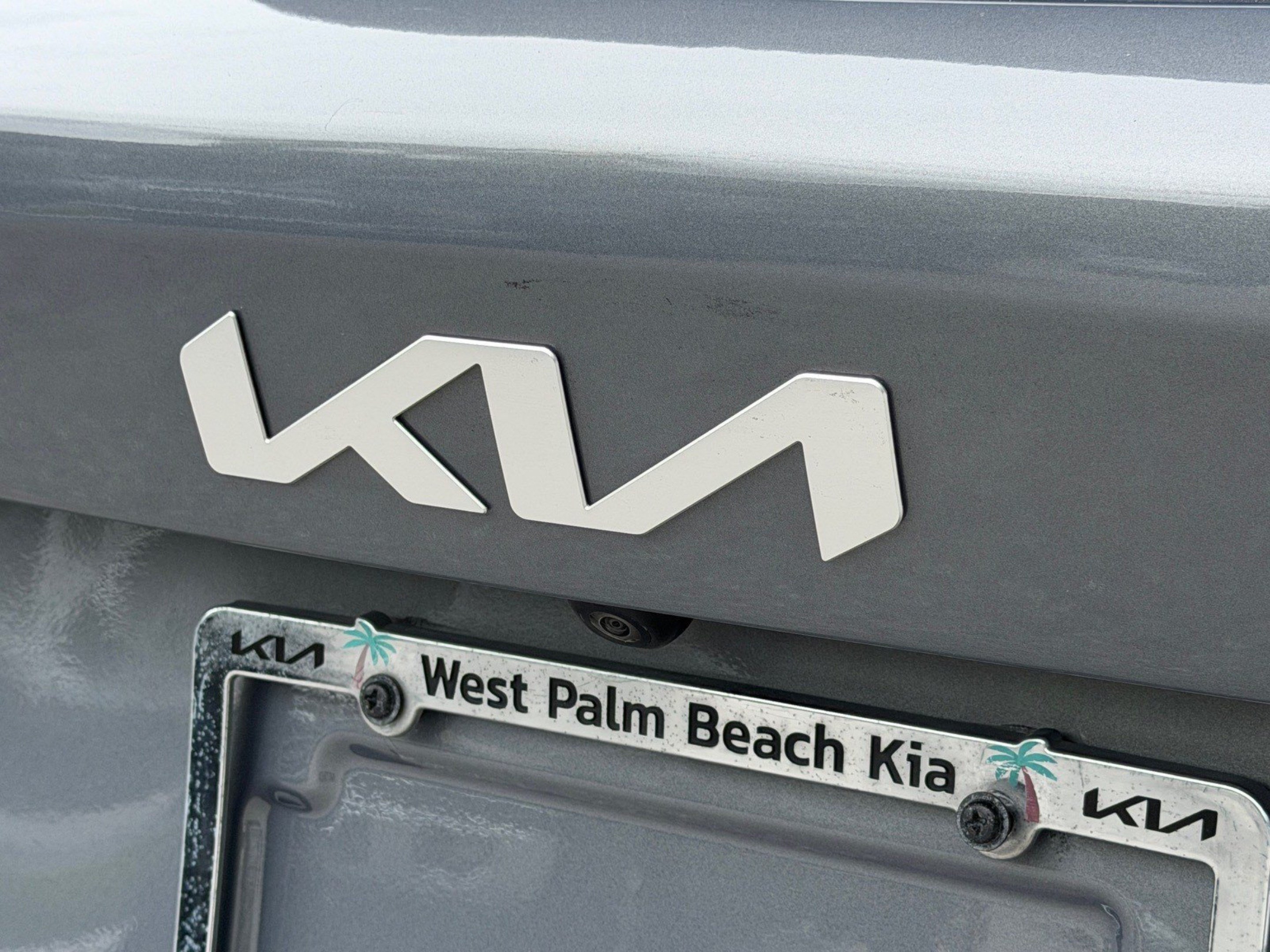 Used 2023 Kia Sorento S FWD image 15