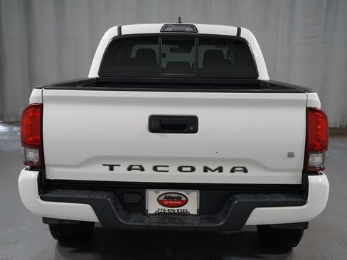 Used 2019 Toyota Tacoma SR w/ SR Convenience Package RWD image 7
