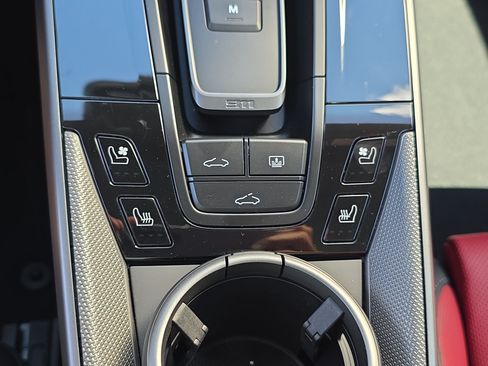 Certified 2026 Porsche 911 Carrera S RWD image 25