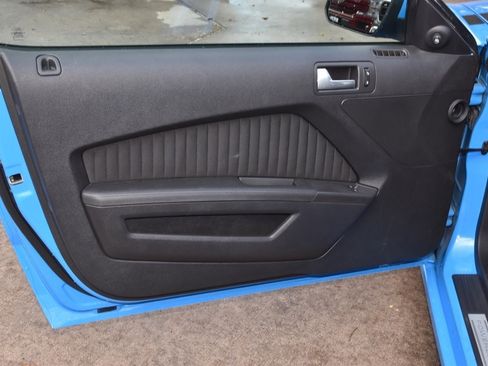 Used 2013 Ford Mustang Boss 302 image 32