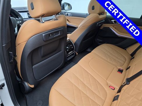 Certified 2023 BMW X5 sDrive40i w/ Climate Comfort Package image 16