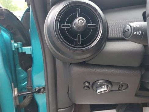 Used 2024 MINI Cooper S w/ Seaside Edition FWD image 14