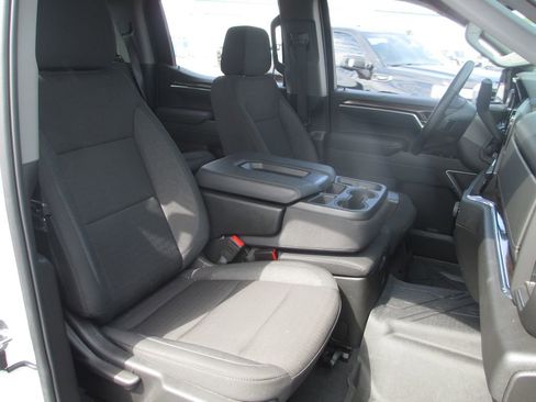 Used 2025 Chevrolet Silverado 1500 LT w/ LPO, Dark Essentials Package AWD/4WD image 22